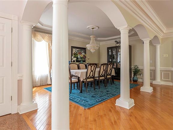 4987 Lassen Dr Oceanside Ca 92056 Zillow