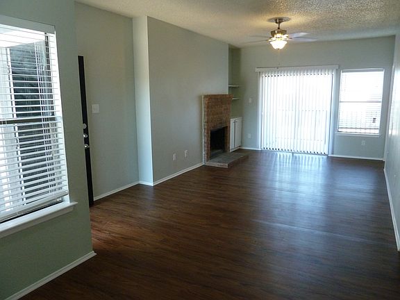 Dining Room / Living Room