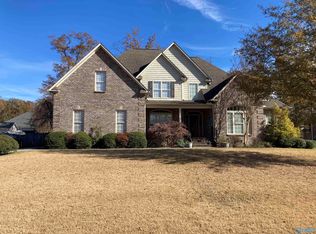 3306 S Point St SW, Hartselle, AL 35640