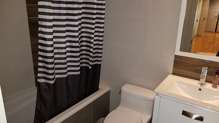 Rented by Henry Management | media 8