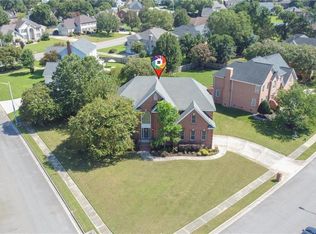 1543 Burrowin Dr, Chesapeake, VA 23321