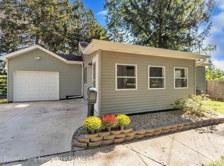 1207 S Eaton St, Albion, MI