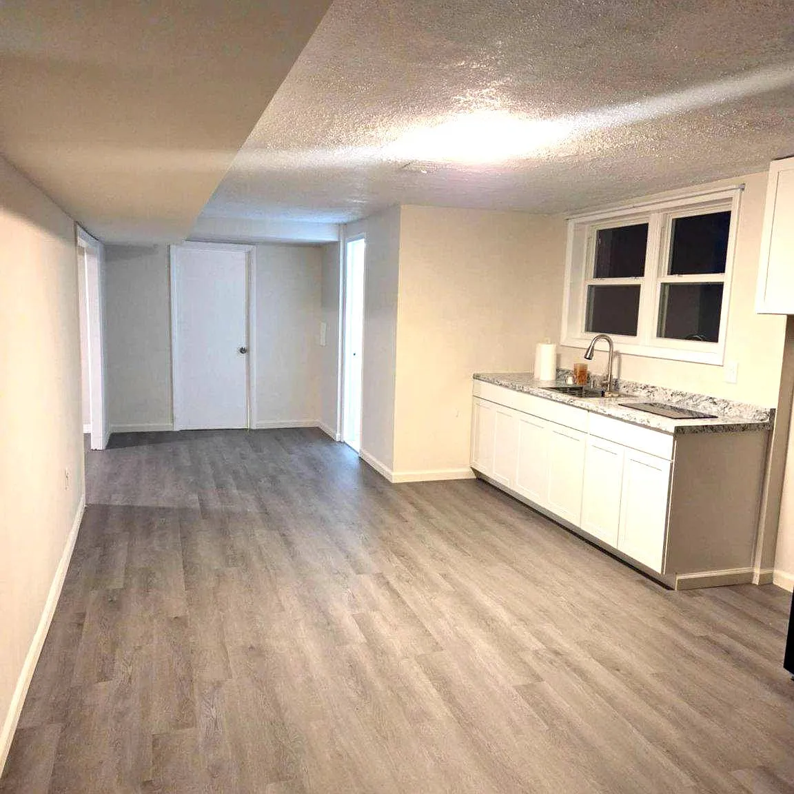 1 bed, 1.0 bath, 1276 sqft, $1,800 — Photo 1
