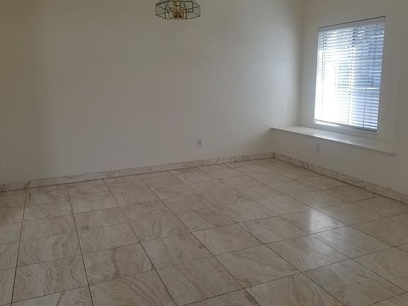 5th image of 5736 Vintage Cir