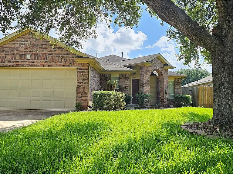 1219 Pecos Pass Dr — Photo 1