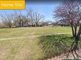 504 E Maple St, Cushing, OK 74023