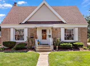 1631 Manchester Ave, Westchester, IL 60154