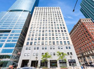 910 S Michigan Ave APT 1306, Chicago, IL 60605