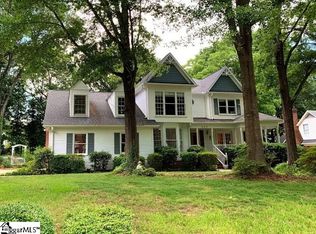 305 Circle Slope Dr, Simpsonville, SC 29681