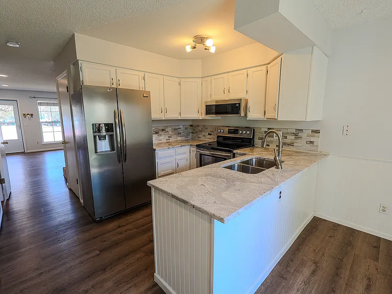 10486 W Dartmouth Ave #TOWNHOUSE — Photo 8