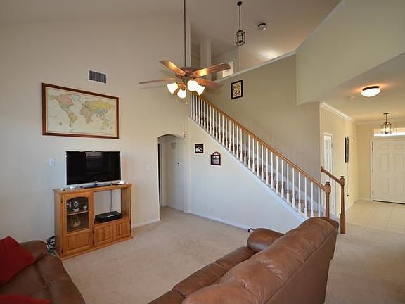 4th image of 1812 Bowerton Dr