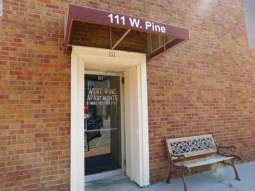 111 W Pine Photo 1