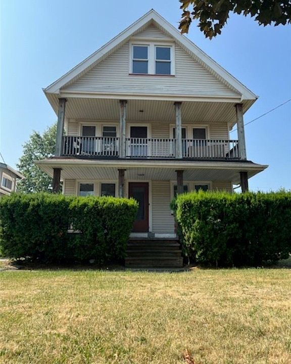 1st image of 9106 Rosewood Ave