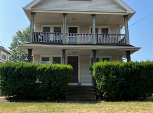 9106 Rosewood Ave, Cleveland, OH 44105