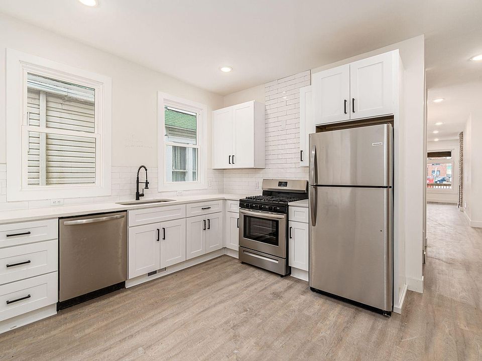 1st image of 1007 Madison Ave