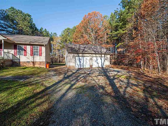 4th image of 3412 Thistledown Ct