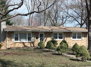 572 Santa Fe St, Leavenworth, KS 66048