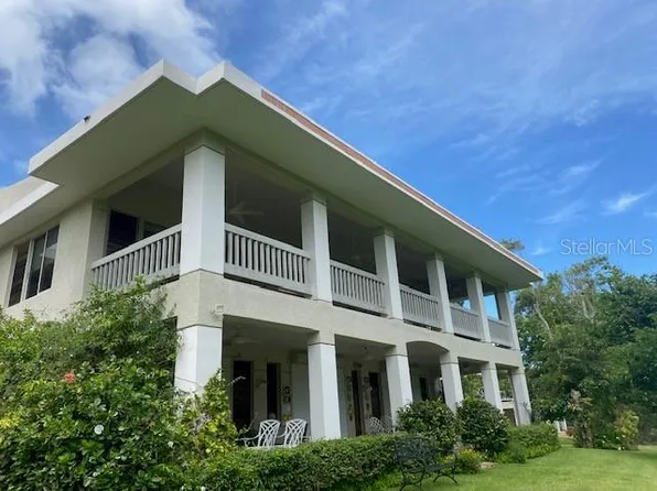 19 Fairways Village Dr, Dorado, PR 00646