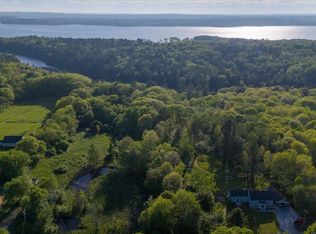 2195 Friendship Rd, Waldoboro, ME 04572