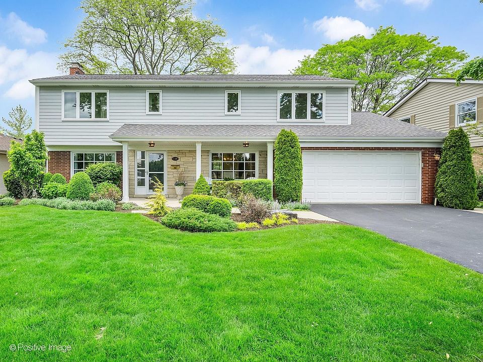 1st image of 130 Naperville Rd