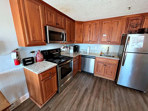 2nd image of 345 Mountain Lodge