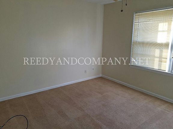 4th image of 5692 Hinton Pl