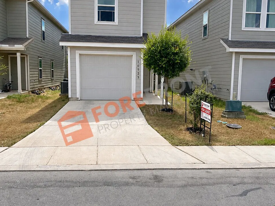 10929 Presa Way
