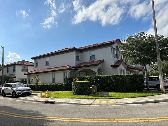 2nd image of 8106 NW 115th Ct