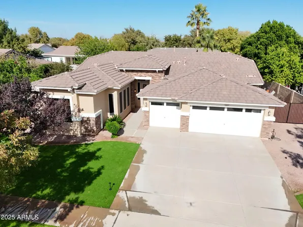 3122 E COTTON Lane, Gilbert, AZ 85234