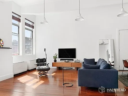 Rented by Halstead Real Estate | media 14