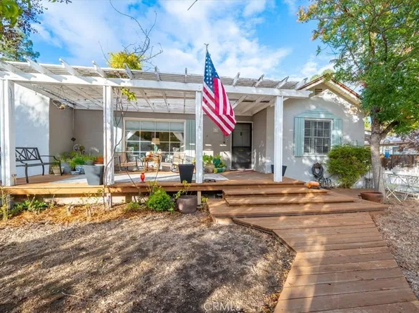 63 12th St, Paso Robles, CA 93446