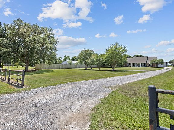 2nd image of 14638 N State Highway 82