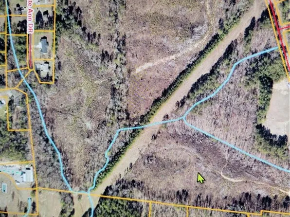12 Airport Rd #1, Dalton, GA 30721