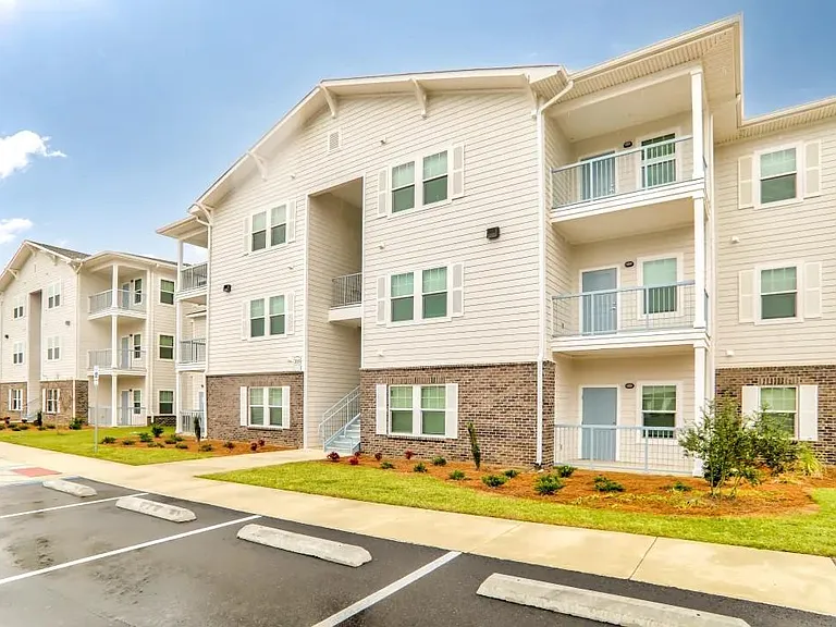 Spartan Ridge Apartments — Photo 17