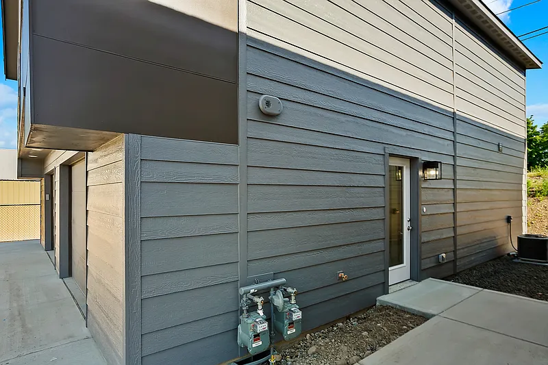 2 bed, 2.0 bath, 880 sqft, $1,550 — Photo 3