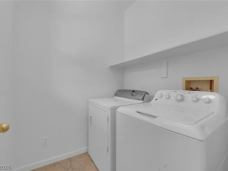 8779 Salvestrin Point Ave — Photo 17