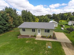 9741 Griffith Rd, Eaton Rapids, MI 48827