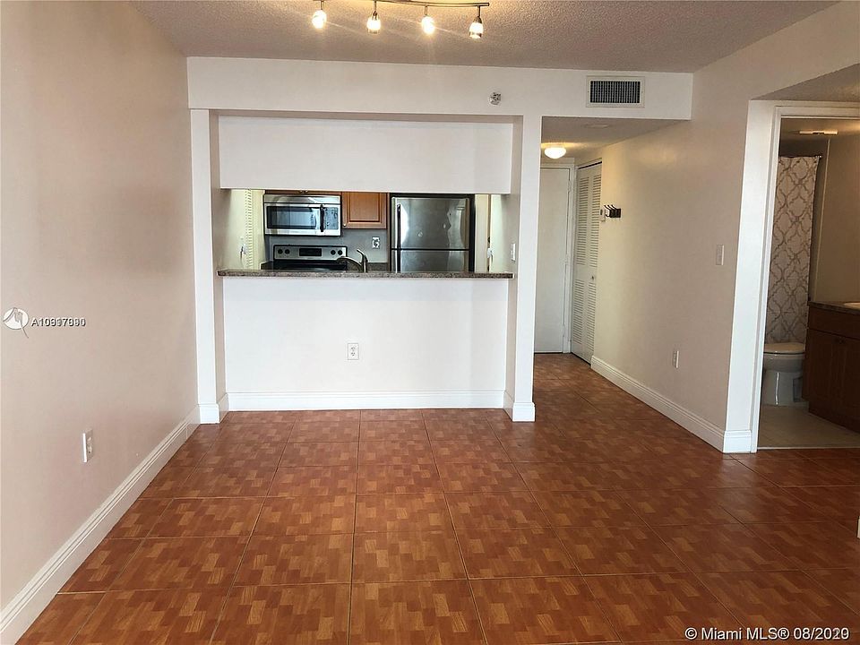 1st image of 800 N Miami Ave APT 407