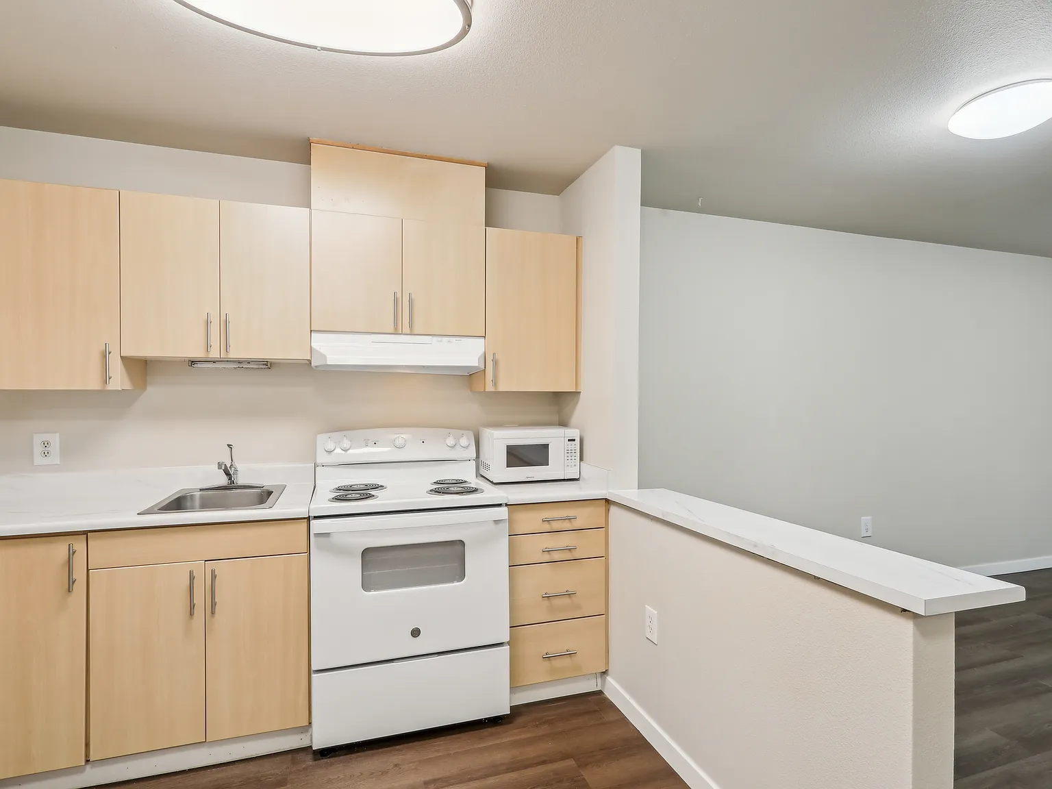 Esperanza Affordable Senior Housing — Photo 4