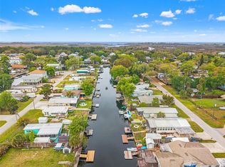 5430 Circle Dr, Weeki Wachee, FL 34607