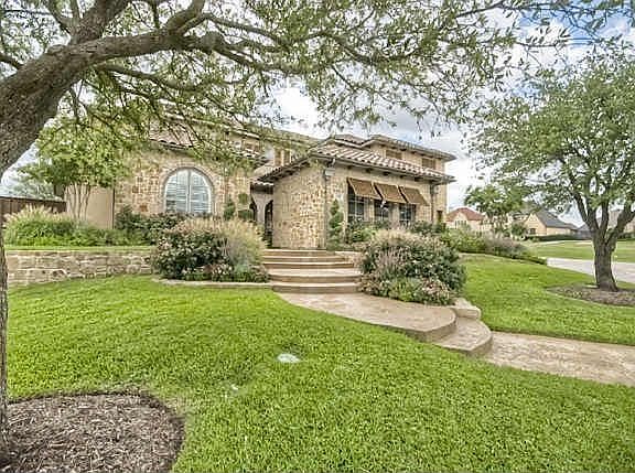 2nd image of 11865 Verona Ct