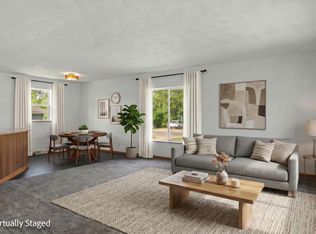 207 S Rutland Ave, Brooklyn, WI 53521