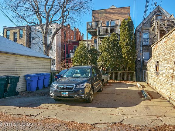 5th image of 1463 N Leavitt St APT 2