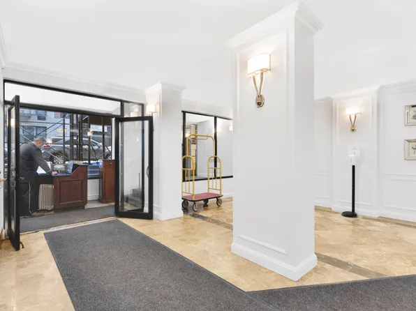 345 East 73rd Street image 11 of 13