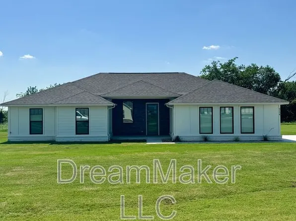 5176 Lily Ln, Goldsby, OK 73093