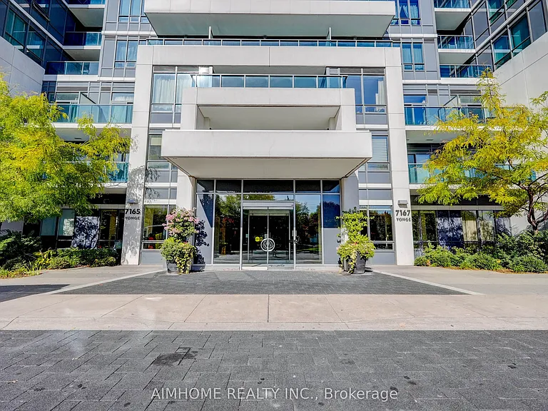 7165 Yonge St #319 — Photo 2