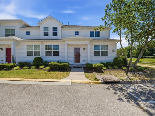 661 Lacy Oak Dr, Chesapeake, VA 23320