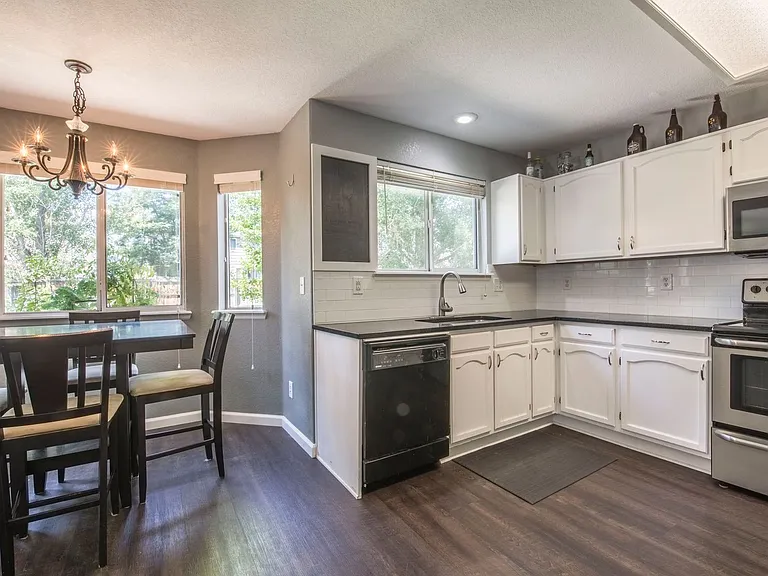 1275 S Boyero Ct — Photo 12