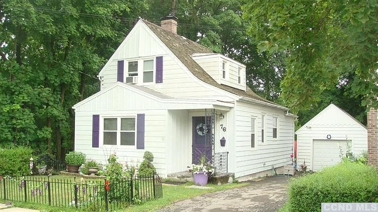 1st image of 76 Glenwood Blvd