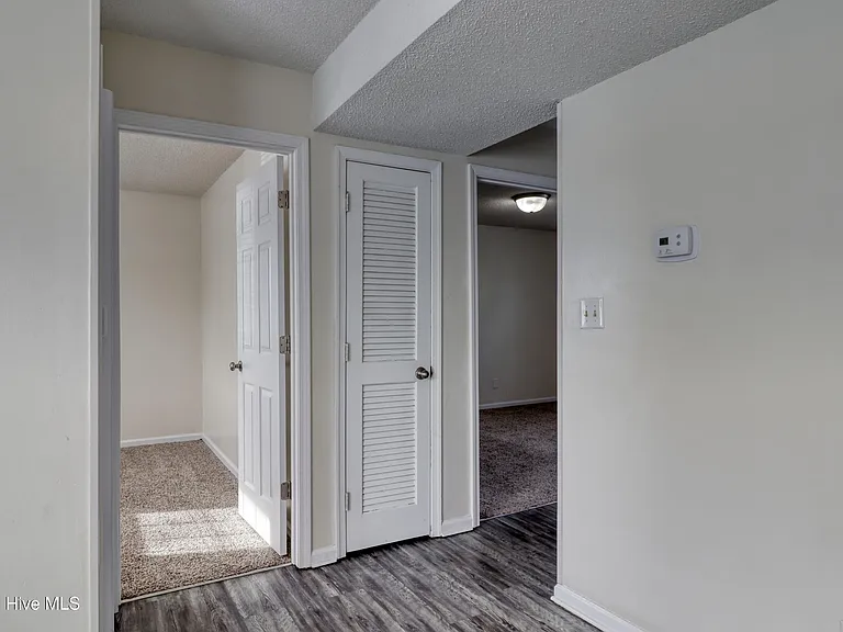 2322 Indian Dr #A-3 — Photo 10